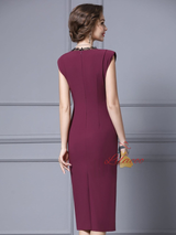 Burgundy V-neck Lace Mother Of The Bride Dress
