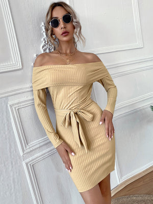 Off the Shoulder Long-sleeved Knitted Dress