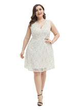 Plus Size White Lace V-neck Short Dress