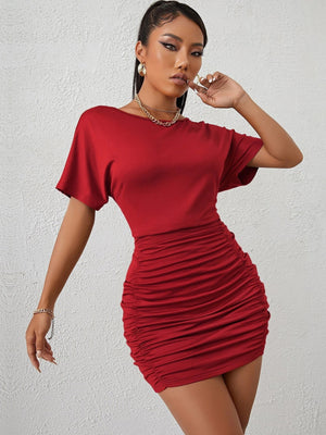 Knitted Short-sleeved Sexy Pleated Dress