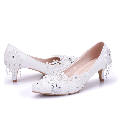 Pearl Lace Flower Pointed Wedding Shoes