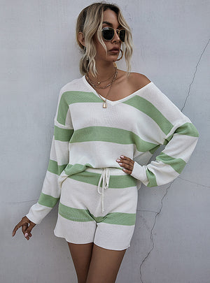 Fashion Stitching Sweater Shorts Suit