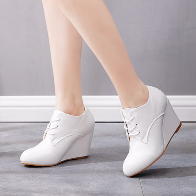 White Heeled Lace-up Heeled Boots