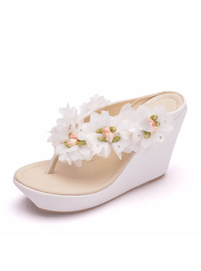 Flower Wedge Beach Flip-flops