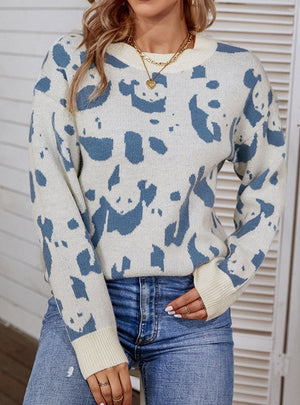 Round Neck Contrast Animal Pattern Sweater
