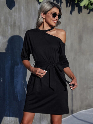Black Short Sleeve Solid Color Dress