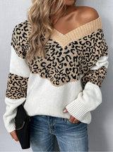 V-neck Pullover Color-bump Leopard Sweater
