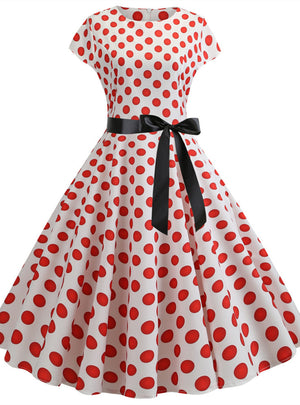 Women Dot Print Dress With Belt