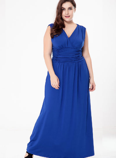 V-neck Sleeveless Pleats Plus Dress