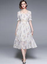 Retro Floral Square Collar Bubble Sleeve Dress