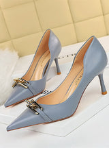 Shallow Pointed Hollow Metal Buckle Decorative Shoes