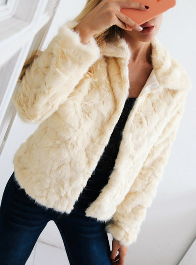 Fox Haired Women's Short Coat Imitating Fur Coat 