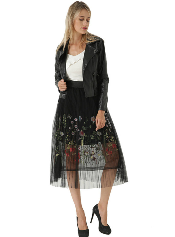 Women Knitted Pleated Embroidered Skirt