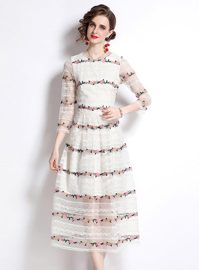 Yarn Lace Embroidery Long Sleeve Dress