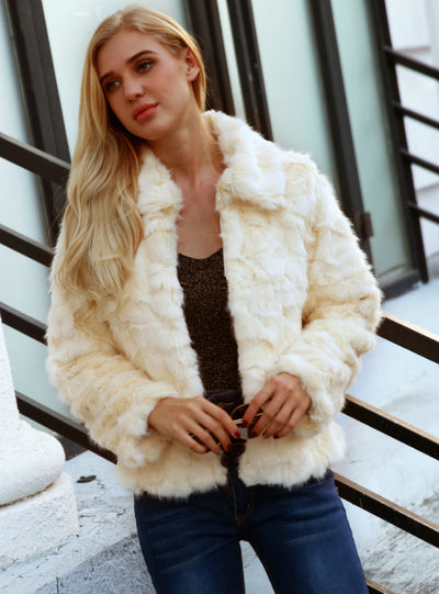 Fox Haired Women's Short Coat Imitating Fur Coat 
