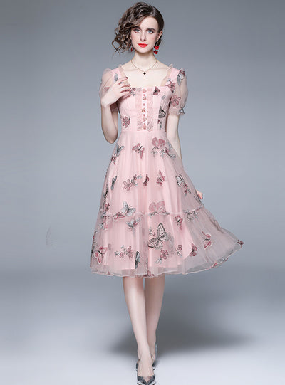 Pink Bubble Sleeve Square Mesh Embroidery Dress