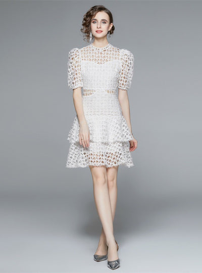Hollow White Short-sleeved Lace Cake Dress