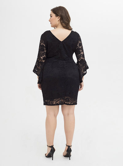 Plus Size Black Lace Long Sleeve Dress
