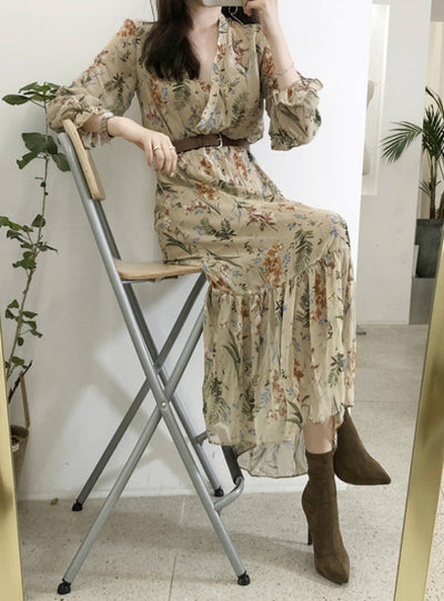 Elegant V-neck Floral Printed Flare Sleeve Dress