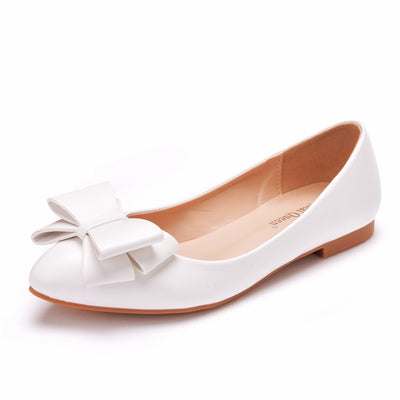 Women White Pointed Flat Shoes
