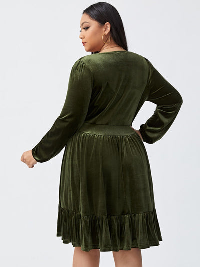 Plus Size V-neck Long-sleeved Velvet Dress