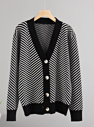 V Neck Women Button Black Christmas Tree Cardigan