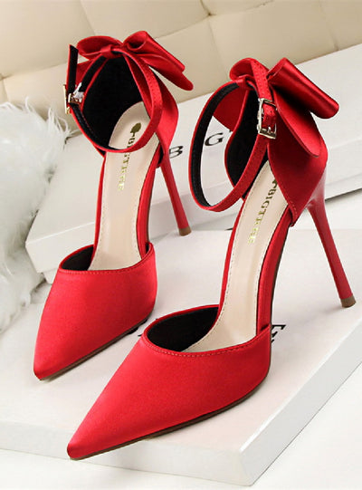 Shallow Pointed Satin Bow Sandals