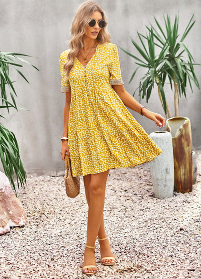 V-neck Floral Short-sleeved Dress