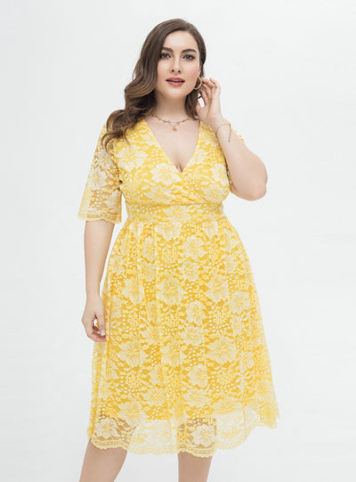 Yellow Lace V-neck Short Sleeve Plus Size Dress