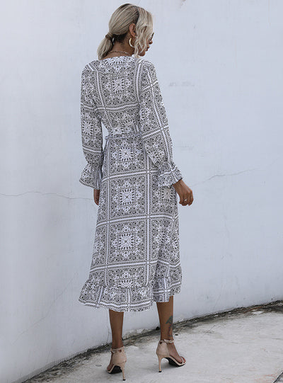 Mid-length Ethnic Print Temperament Dress