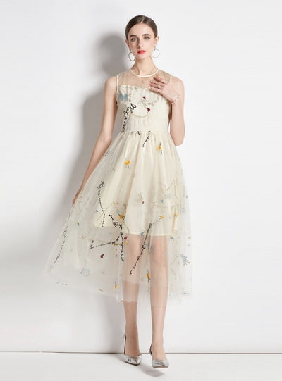 Heavy-duty Embroidered Slim Dress