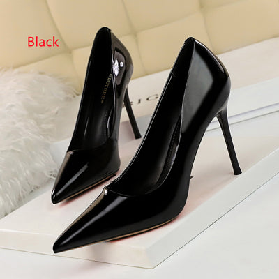 Patent Sshallow Mouth Pointed Shoes