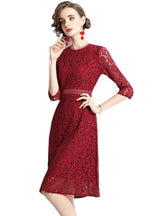 Red 3/4 Sleeve Lace Slim Dress