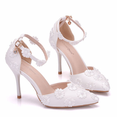 White Lace Heel Buckle Pointed Sandals