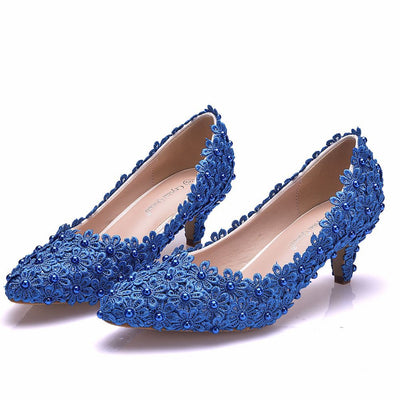 Lace Pointed Low-heeled Wedding Shoes