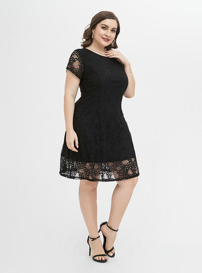 Black Lace Short Sleeve Plus Size Dress