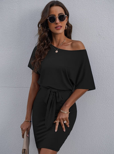 Round Neck Hip Short Dress