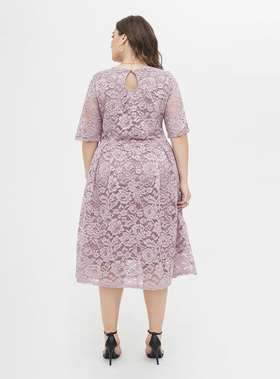 Plus Size Lace Short Sleeve Dress