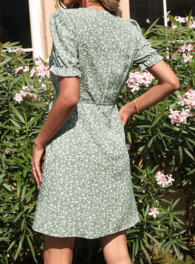Green Pleated V-neck Print Dress