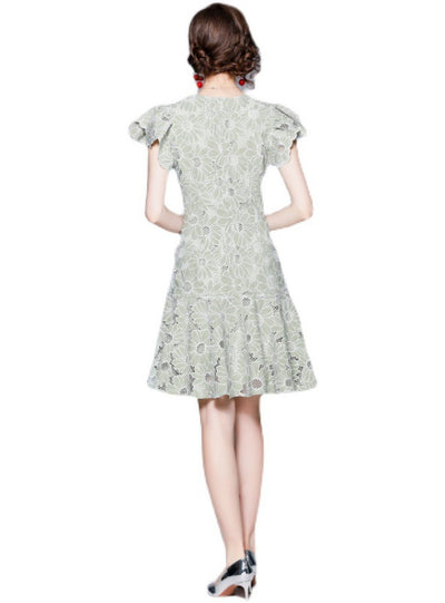 Heavy-duty Embroidery Flounce Dress