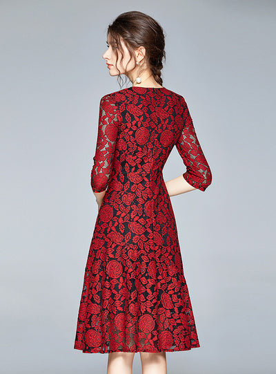 Round Neck 3/4 Sleeves Lace Dress