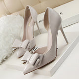 Bow Shallow Pointed Side Hollow Shoes