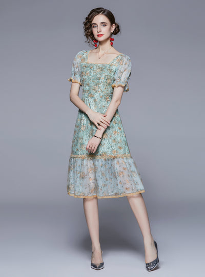 Square Trumpet Sleeve Pearl Lace Print Dress
