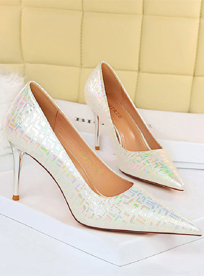 Shallow-pointed Metal Embossed High Heeled Shoes