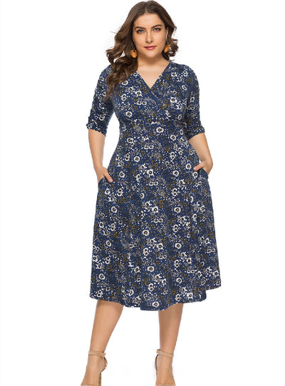 V-neck Short Sleeve Printed Big Swing Pocket Dress