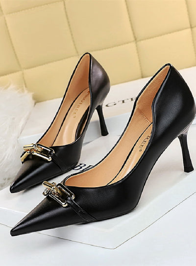 Shallow Pointed Hollow Metal Buckle Decorative Shoes