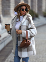 Plush Long-sleeved Loose Plaid Buttonless Coat