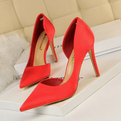 Shallow Mouth Pointed High-heeled Shoes