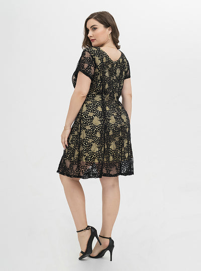 Black Lace Short Sleeve Plus Size Dress