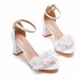 White Flowers Thick Heels Sandals
